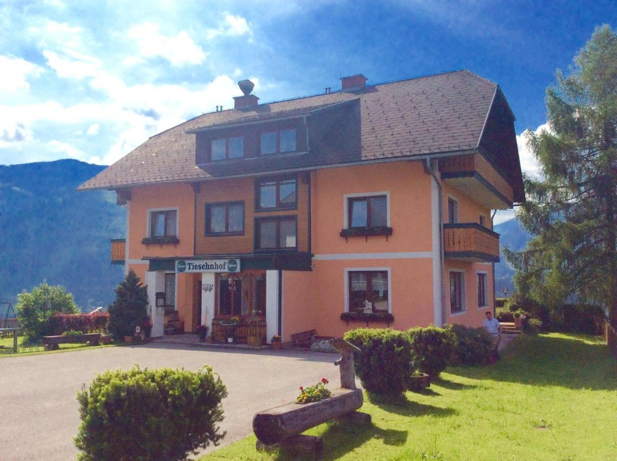 Tieschnhof Hotel เกริบมิง ภายนอก รูปภาพ