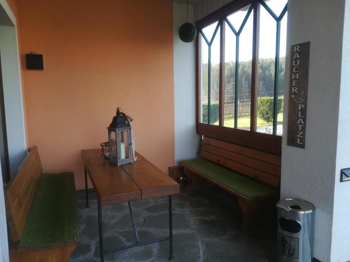 Tieschnhof Hotel เกริบมิง ภายนอก รูปภาพ
